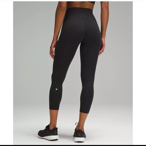 NWT Lululemon Wunder Train High-Rise Crop 23" -- size 2 - Picture 3 of 7